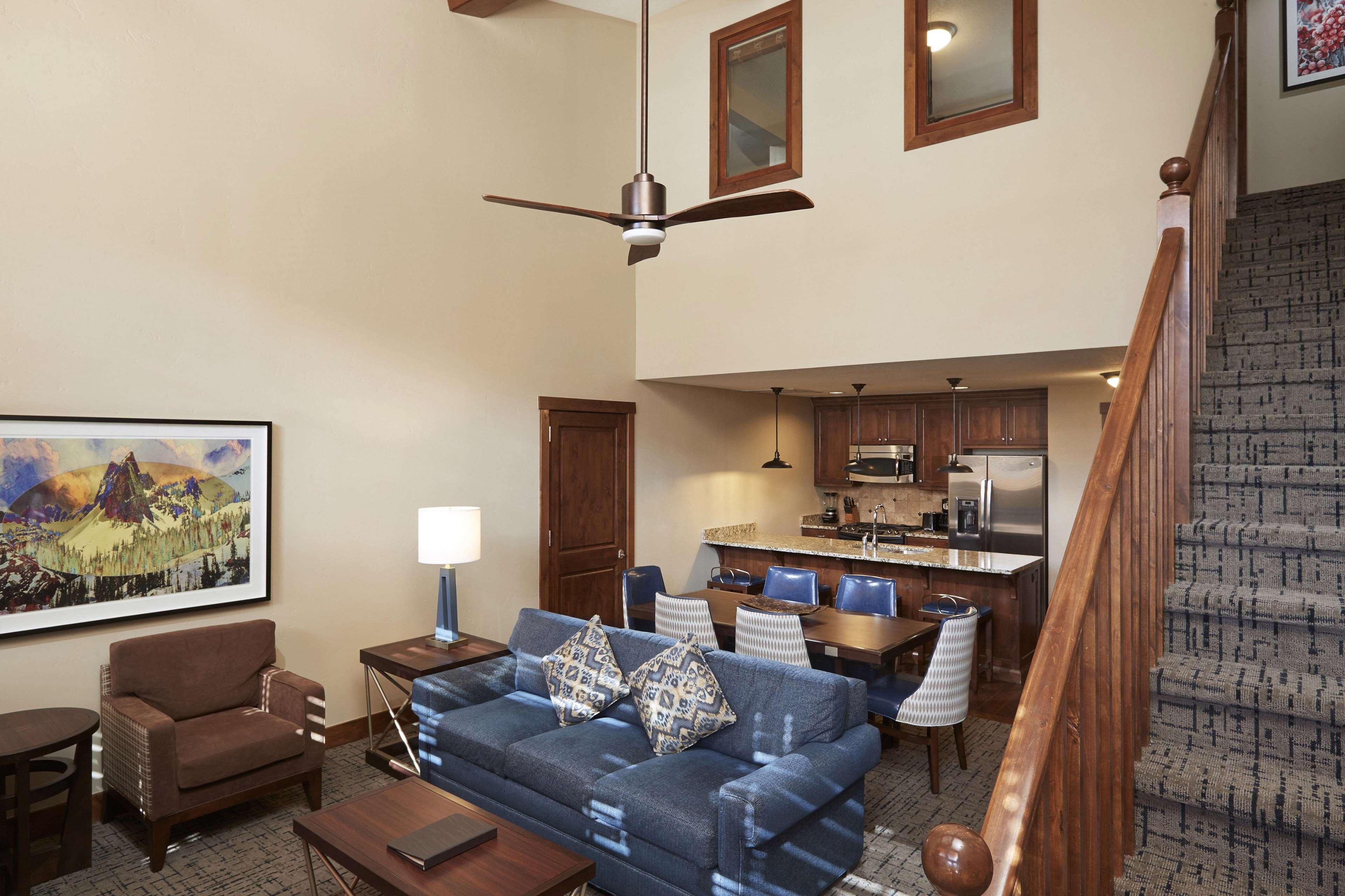 Hilton Grand Vacations Club Sunrise Lodge Парк-Сити Экстерьер фото