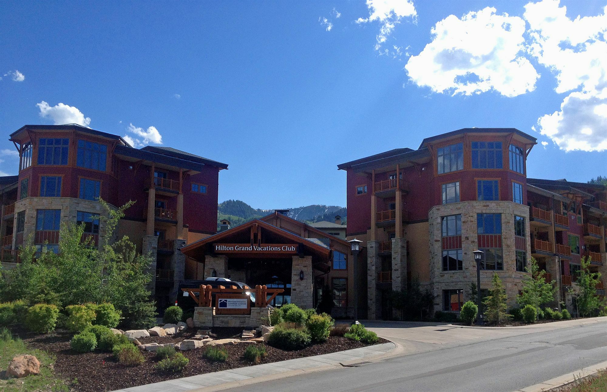 Hilton Grand Vacations Club Sunrise Lodge Парк-Сити Экстерьер фото